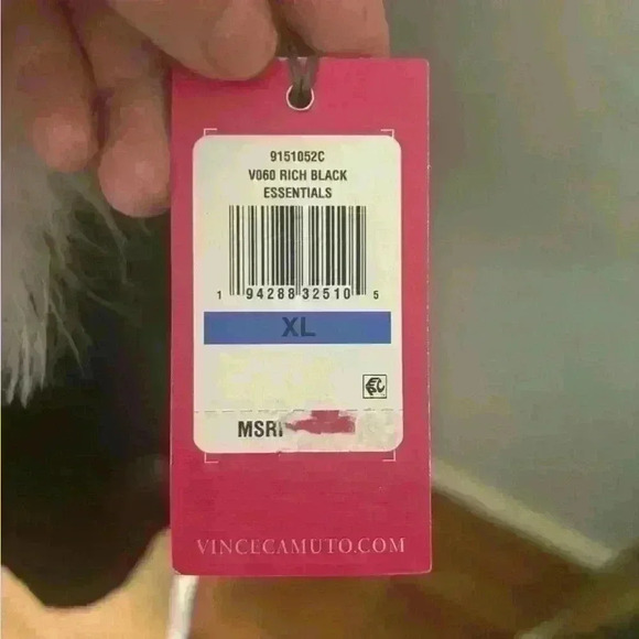 Vince Camuto NWT WOMEN’S CLIP-DOT SMOCKED -CUTT TOP BLOUSE. SIZE XL loose fit - Picture 5 of 6